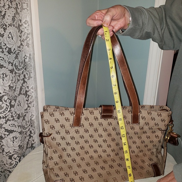 Purse - Picture 3 of 3